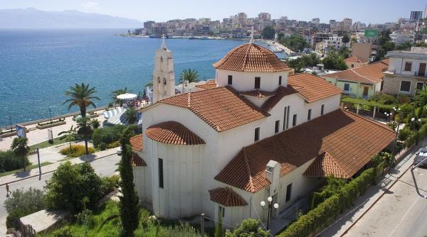 o americanca a renuntat la viata de lux din sua pentru albania si nu s ar mai intoarce iti taie respiratia