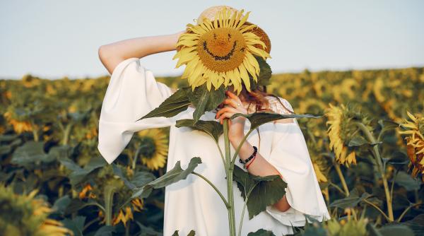 previziuni astrale a doua jumatate a lunii august 2025 ce le asteapta pe cele douasprezece zodii