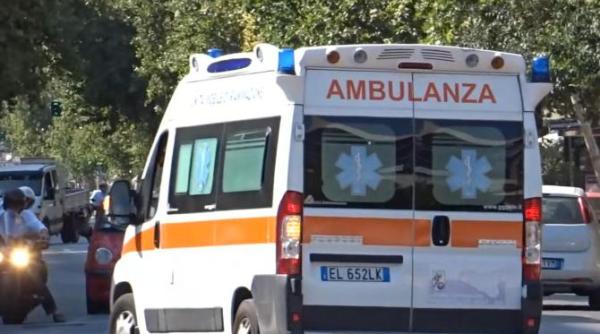 tragedie in italia un copil roman de patru ani a murit dupa expunerea la canicula