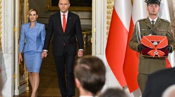karol nawrocki a reprezentat polonia la convorbirea liderilor europeni cu trump nu donald tusk
