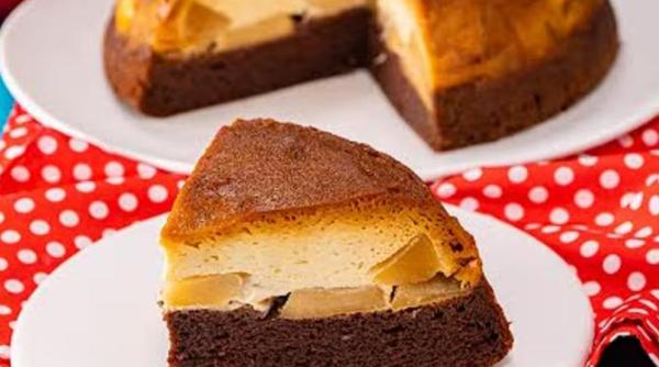 tort de mere cu crema de zahar ars desertul care incanta intreaga familie