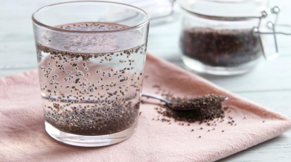 avertisment despre semintele de chia ce se intampla daca le consumi zilnic fara atentie