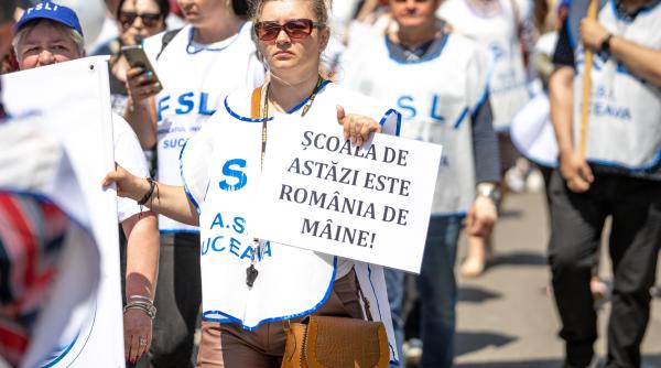 cate economii se fac cu noile masuri din educatie profesoara e de noaptea mintii sa dai peste cap sistemul educational pentru asemenea valoare