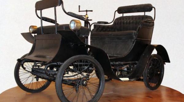 comorile galatiului accesibile cu ajutorul hologramelor si a realitatii virtuale