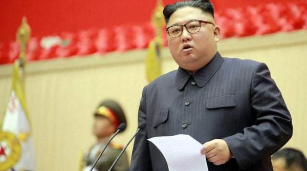 kim jong un saluta trupele sale desfasurate in sprijinul rusiei avem o armata eroica
