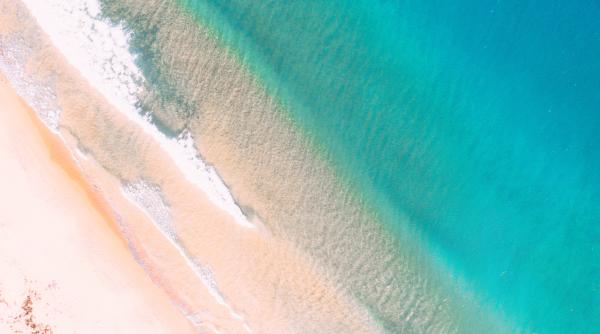 si au facut din nou aparitia misterul bilelor gri de pe coasta de est a australiei foto in articol