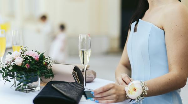 esti invitata la nunta in septembrie sau octombrie afla care sunt culorile vedeta ale toamnei