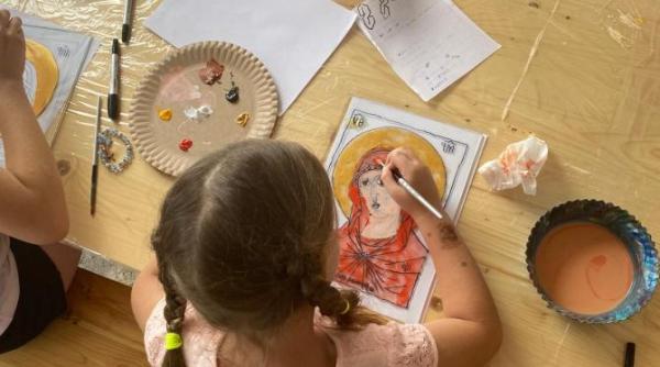 copiii romani nascuti in diaspora sunt romania luiza diculescu despre ce ar trebui sa constientizeze fiecare parinte plecat peste hotare limba romana incepe acasa video