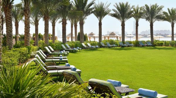 agentia de turism cocktail holidays acuzata ca a dat zeci de tepe turisti romani lasati fara cazare