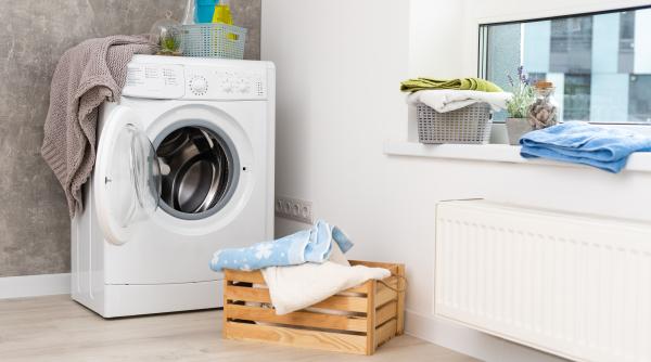 ai un aparat de aer conditionat sau o masina de spalat de peste 5 ani ce fac strainii ca sa reduca consumul de curent si noi nu faceam video