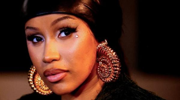 cantareata cardi b achitata in procesul in care era judecata pentru agresiune ce le a spus fanilor