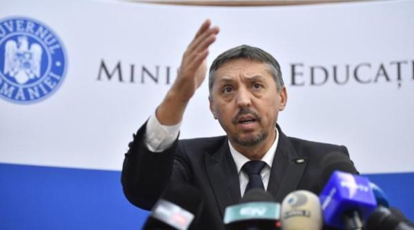 guvernul a aprobat bursele pentru elevi daniel david anunta sumele si conditiile de acordare