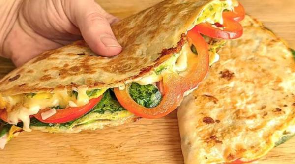 lipie delicioasa cu omleta piept de pui si pesto un preparat rapid si gustos