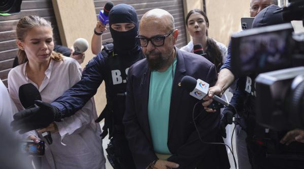 miza demisiei lui piedone din pusl de a ales sa si faca un partid nou