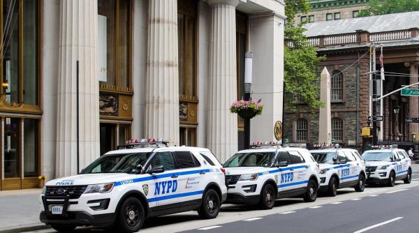 nypd criticat dupa ce a arestat un barbat nevinovat identificat de ai nici macar nu semana cu suspectul