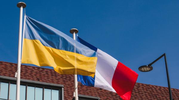 ce se va intampla cu sprijinul militar francez pentru ucraina dupa caderea guvernului decizia frantei