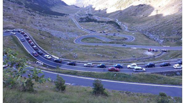 un sofer a facut atac de panica pe transfagarasan nu si a mai simtit partea stanga a corpului