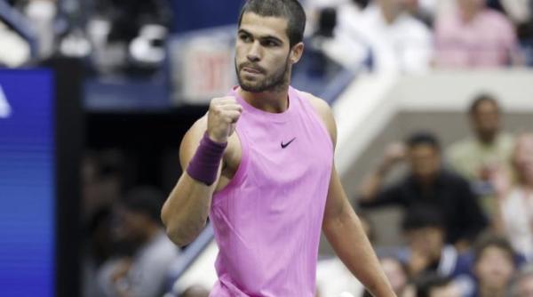 carlos alcaraz relatie cu un model american cine este iubita spaniolului cu sase ani mai mare