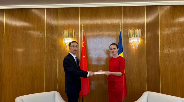 adrian nastase remarca o reconciliere istorica mae china