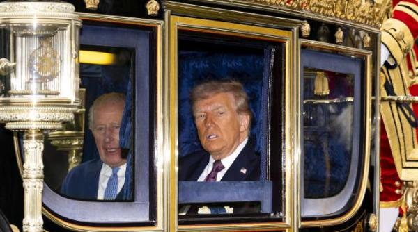 donald trump plimbat cu caleasca regala la windsor cum l a intampinat regele charles video