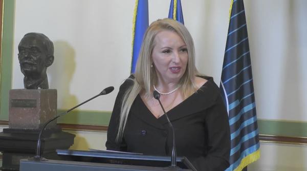 prof univ dr alexandra stanescu primul medic de familie din romania in conducerea executiva a wonca