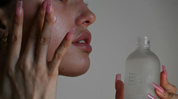 cum sa ti adaptezi rutina de ingrijire a pielii pentru toamna sfaturi aprobate de dermatolog