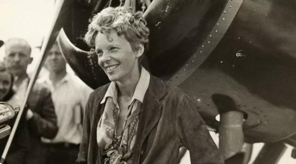 donald trump dispune desecretizarea informatiilor despre disparitia ameliei earhart