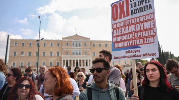 greva generala si proteste impotriva prelungirii orelor de munca in grecia