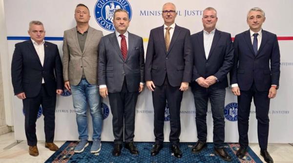 ministrul justitiei discutie cu notarii publici despre digitalizare si eficientizarea sistemului judiciar