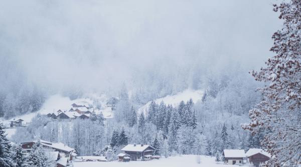 va fi o iarna grea in romania florinela georgescu anm demonteaza stirea care apare in fiecare toamna video
