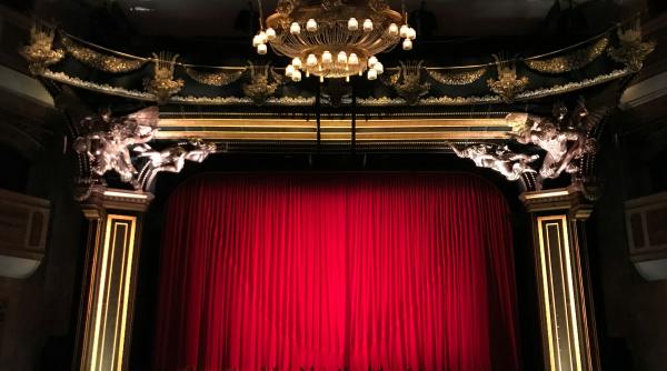 vedetele de pe broadway intra greva peste 30 de spectacole risca sa fie suspendate