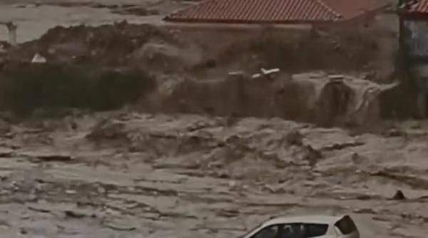 inundatiile au facut prapad in bulgaria dezastru intr o statiune preferata de romani foto video