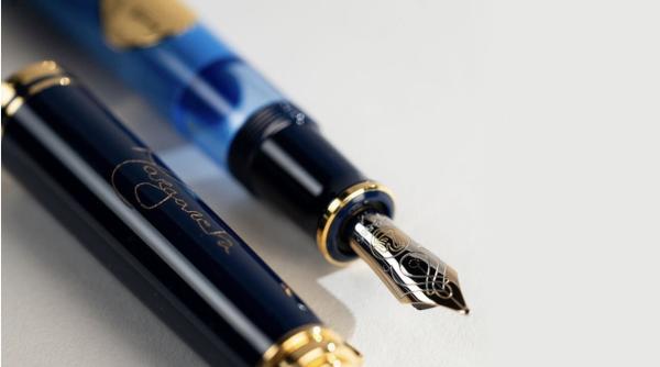 stiloul majestatii sale margareta pelikan lanseaza o editie regala vezi aici pretul