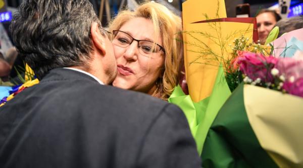 diana sosoaca urmarita penal parchetul general cere in continuare ridicarea imunitatii
