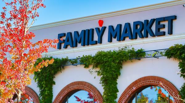 parteneriat family market tomesti o investitie de 28 de milioane de euro va integra primul hipermarket kaufland din reteaua iulius