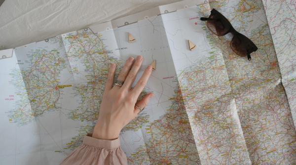 video te ai muta aici insula de vanzare la pret de apartament nu ai vecini doar o colonie de foci