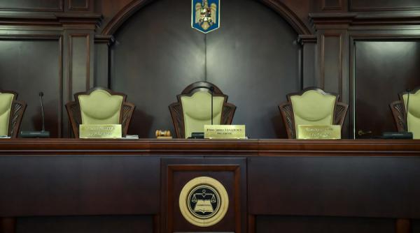 iccj decide daca ataca la ccr legea privind plata pensiilor private