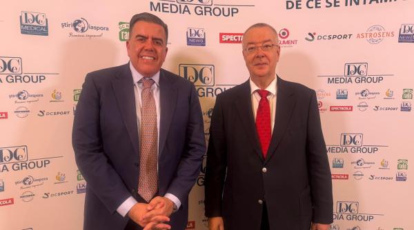 vizita lui milton dick semn al unei diplomatii exemplare datorita ambasadorilor alison duncan si radu safta