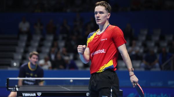 romania a eliminat campioana en titre si intra in semifinala