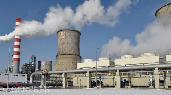explozie la rafinaria lukoil din ploiesti un barbat a fost ranit