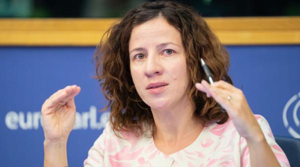 roxana minzatu prima strategie anti saracie a ce se va concentra pe abordarea cauzelor primare ale excluziunii