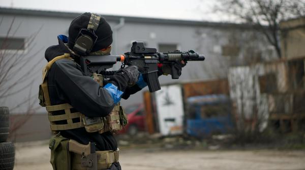 cati militari in termen voluntari pe an poate pregati romania pentru razboi