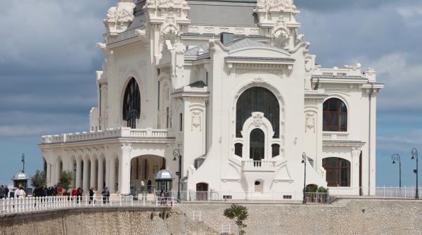 halloween la cazinoul din constanta lumanari muzica si mister pe malul marii