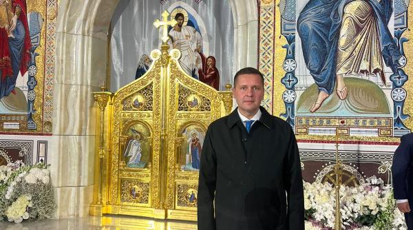 corneliu stefan la sfintirea picturii catedralei nationale am simtit pacea emotia si incarcatura spirituala