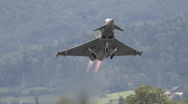 marea britanie va livra turciei 20 de avioane eurofighter