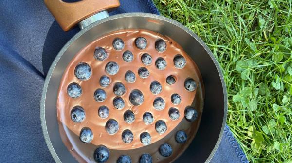 reteta de tarta cu ciocolata cu doar trei ingrediente virala pe tiktok