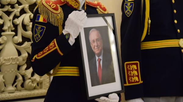 ionut vulpescu si mort ion iliescu e mai viu decat unii politicieni de azi retelele sociale nu te ajuta pe scara posteritatii