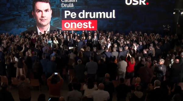 catalin drula i a dat copy paste lui nicusor dan afisul de campanie si sloganul copie la indigo pentru a castiga bucurestiul foto