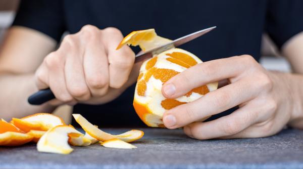 de ce nu ar trebui sa arunci cojile de portocala trucuri simple care iti vor fi de ajutor