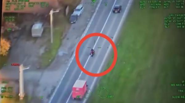 un motociclist a incalcat 13 reguli de circulatie in cateva sute de metri politistii l au vazut din elicopter video